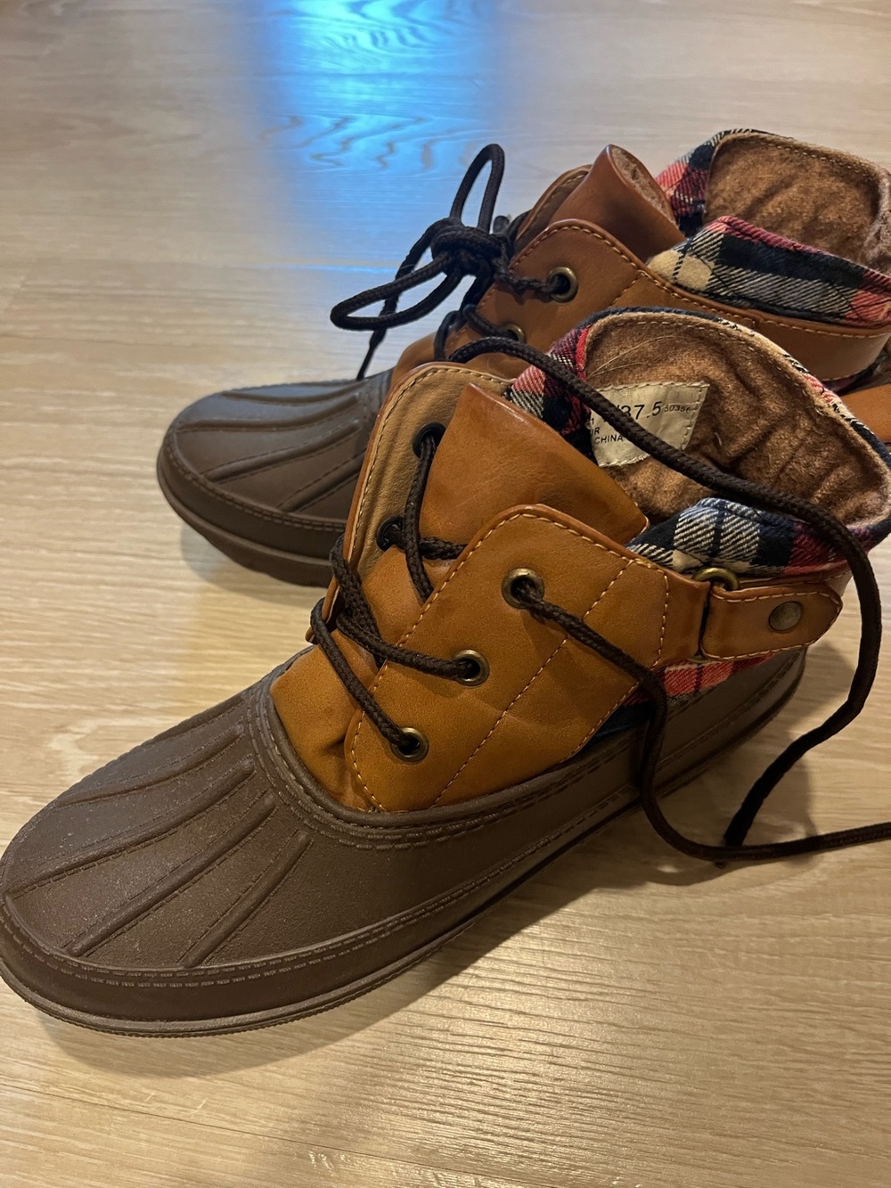 Dirty Laundry Women’s Brown and Tan Plaid-Lined Rain Boots